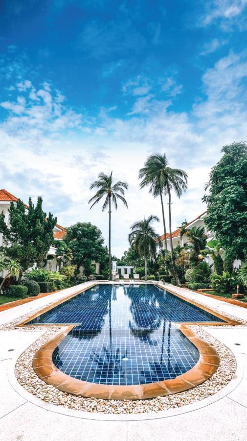 Villa The Gardens Strand Bang Rak Exterior foto
