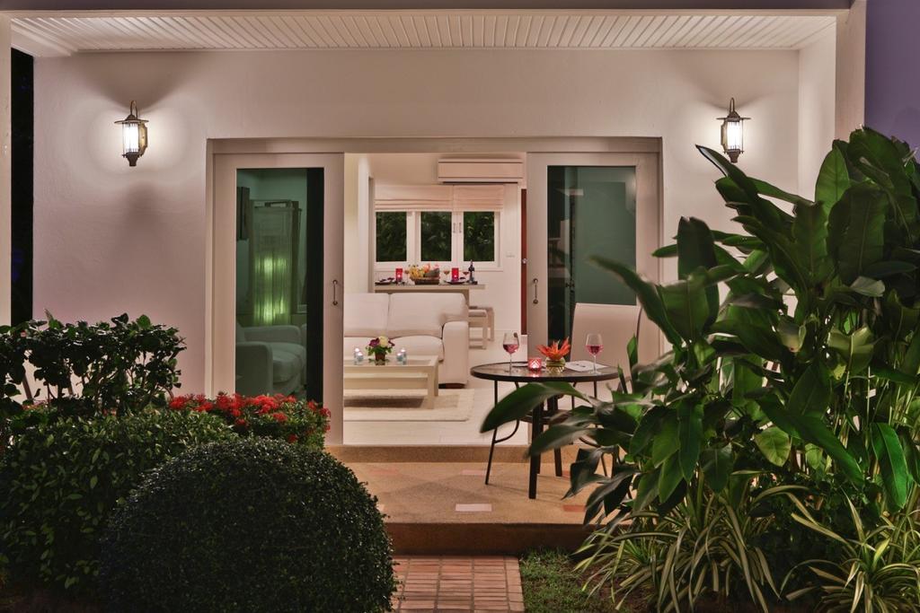 Villa The Gardens Strand Bang Rak Exterior foto